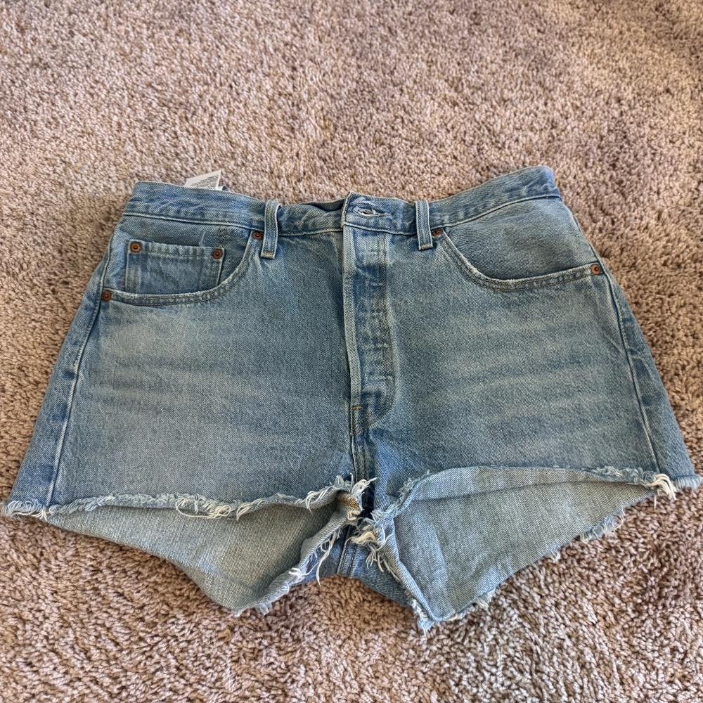 Levi's 501 Premium Light Wash Shorts!